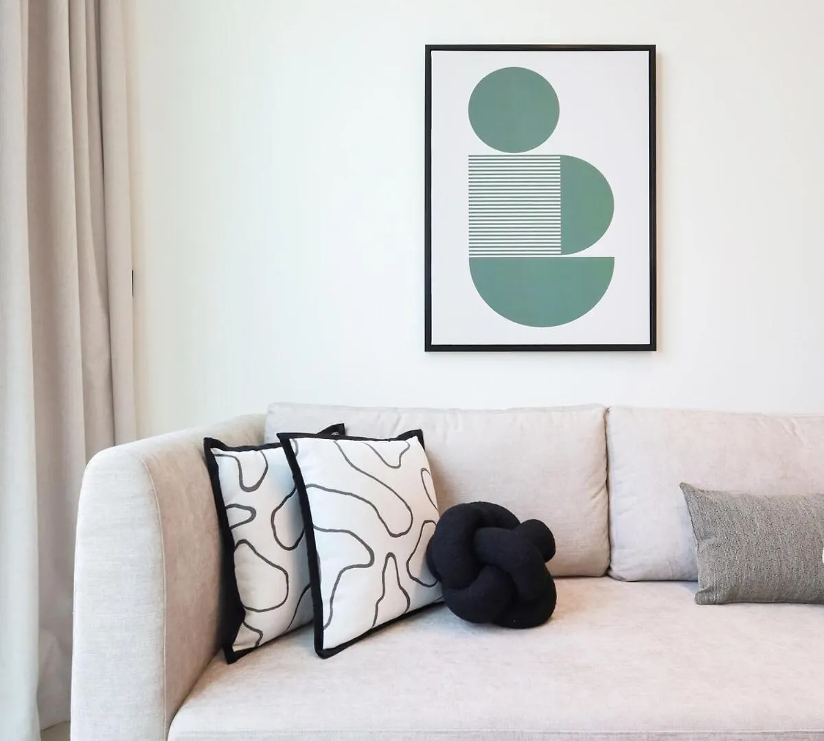 Stunning 1 Bed In Binghatti House Jvc Dubai Lejlighed